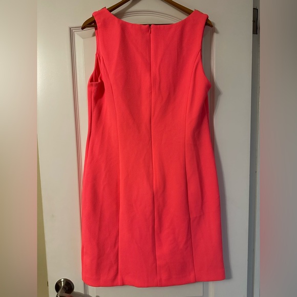 Vince Camuto Neon Pink Sleeveless Dress  Gold Accent Size 14 - Picture 4 of 4
